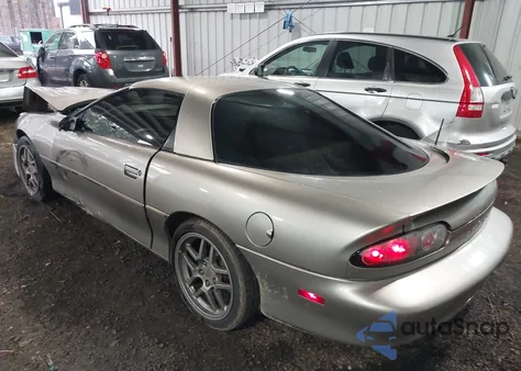 2002 Chevrolet Camaro from USA, damaged, VIN 2G1FP22K122109867